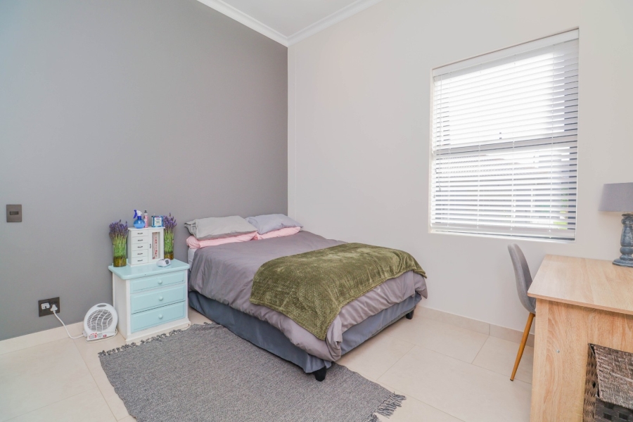 3 Bedroom Property for Sale in The Hill Western Cape